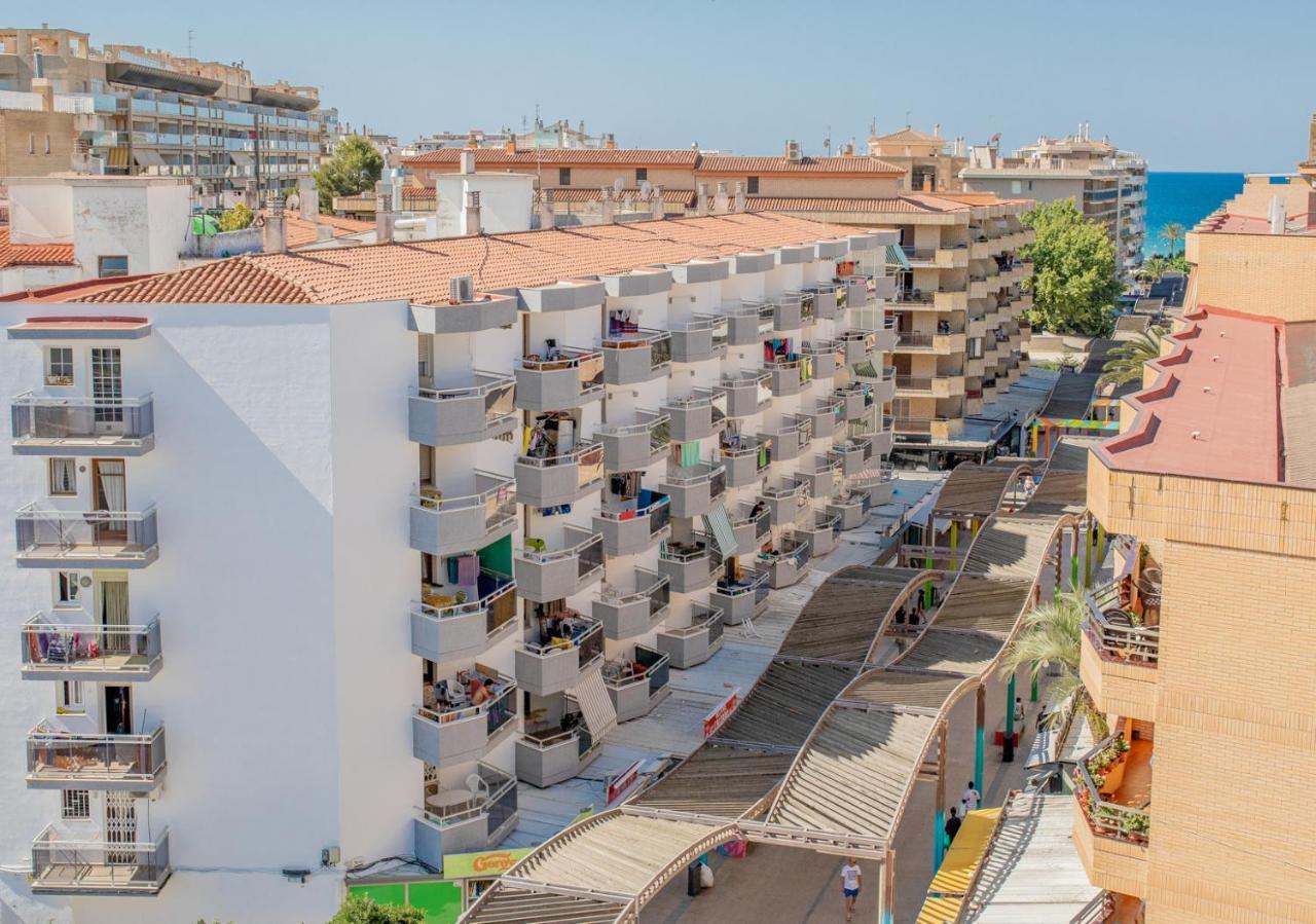 Apartamentos Bahia Dorada Y Iris Salou Exteriér fotografie