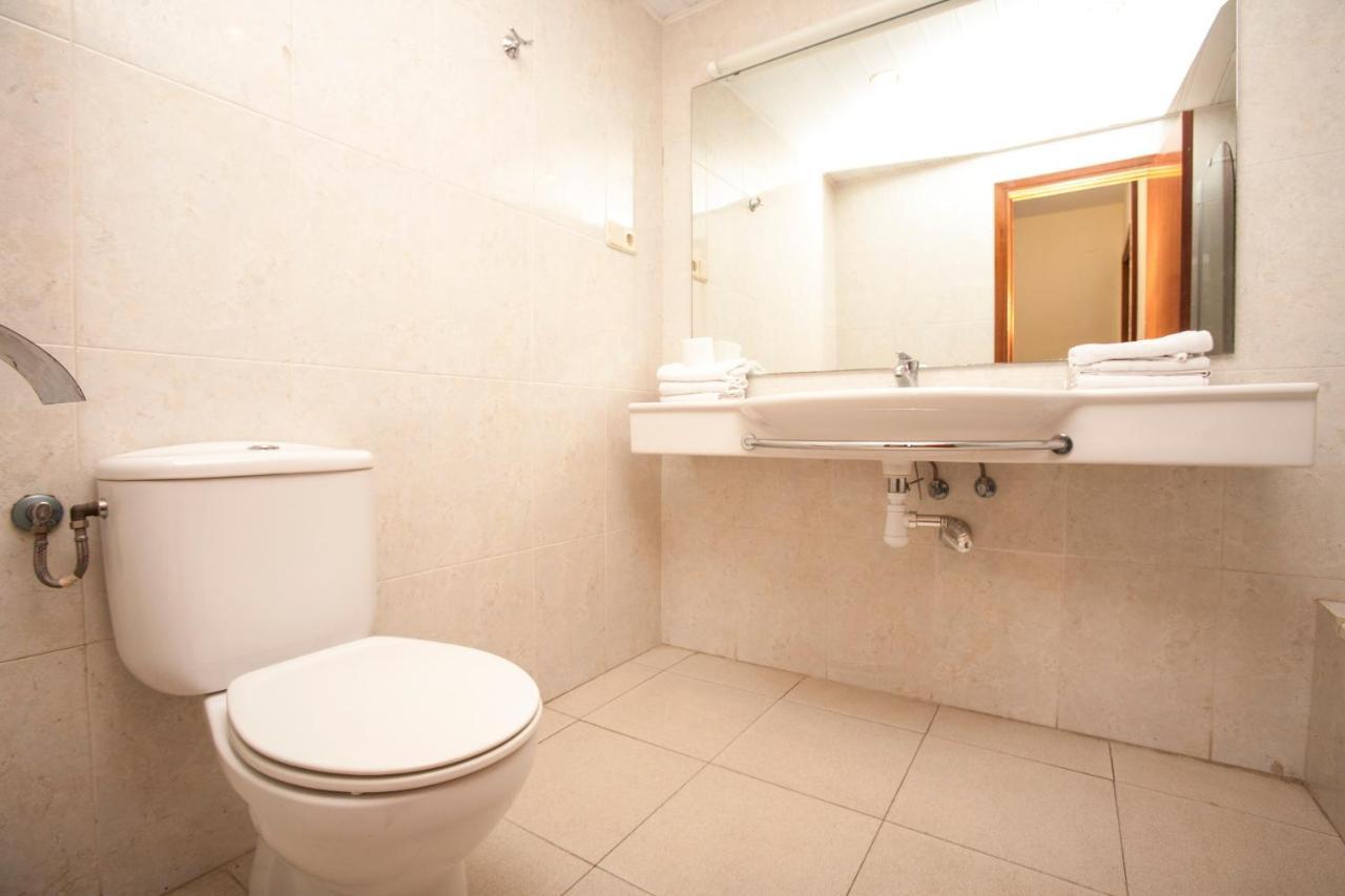 Apartamentos Bahia Dorada Y Iris Salou Exteriér fotografie