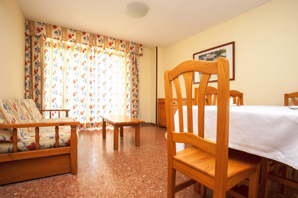 Apartamentos Bahia Dorada Y Iris Salou Exteriér fotografie