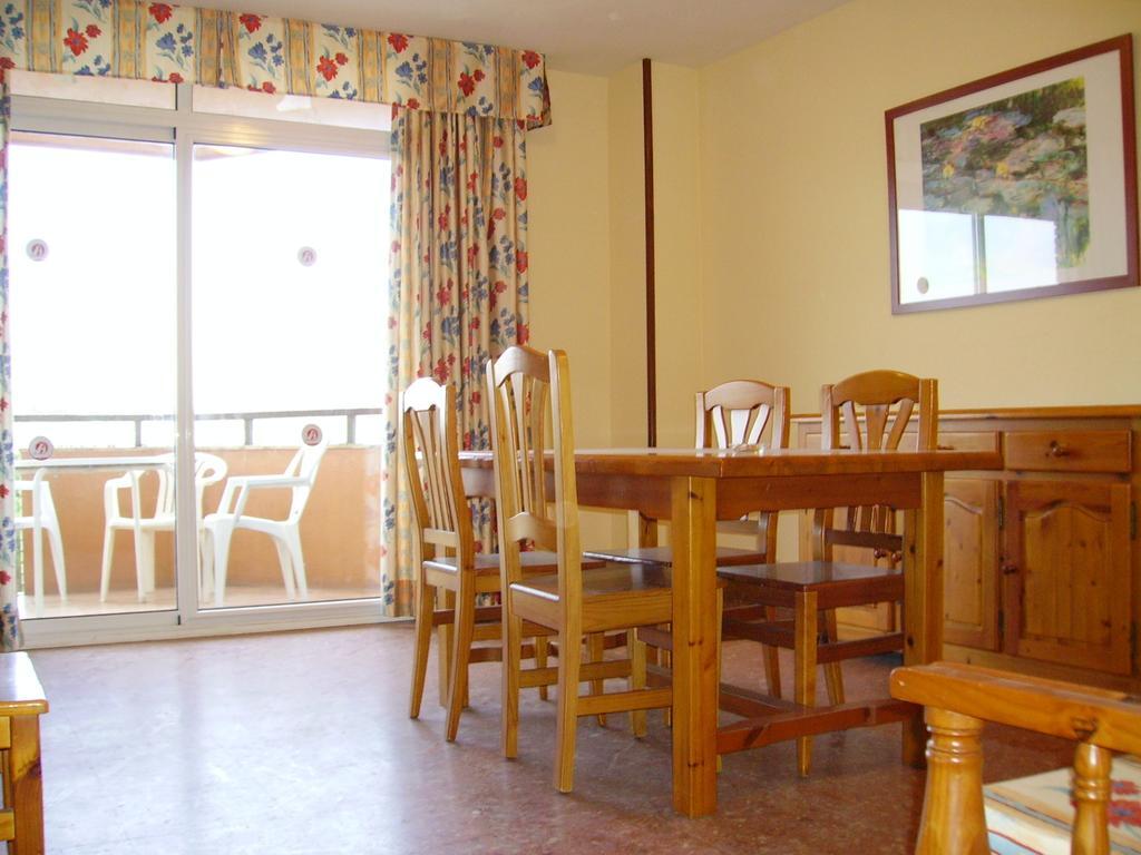 Apartamentos Bahia Dorada Y Iris Salou Exteriér fotografie